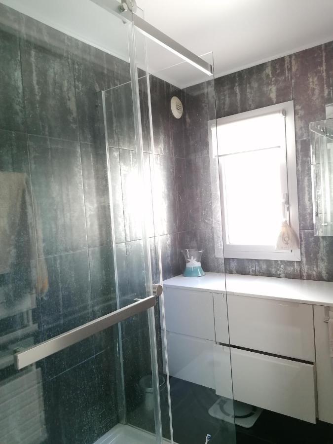 Chambre double avec salle de bain commune, a 2 min de la Croisette Cannes Extérieur photo